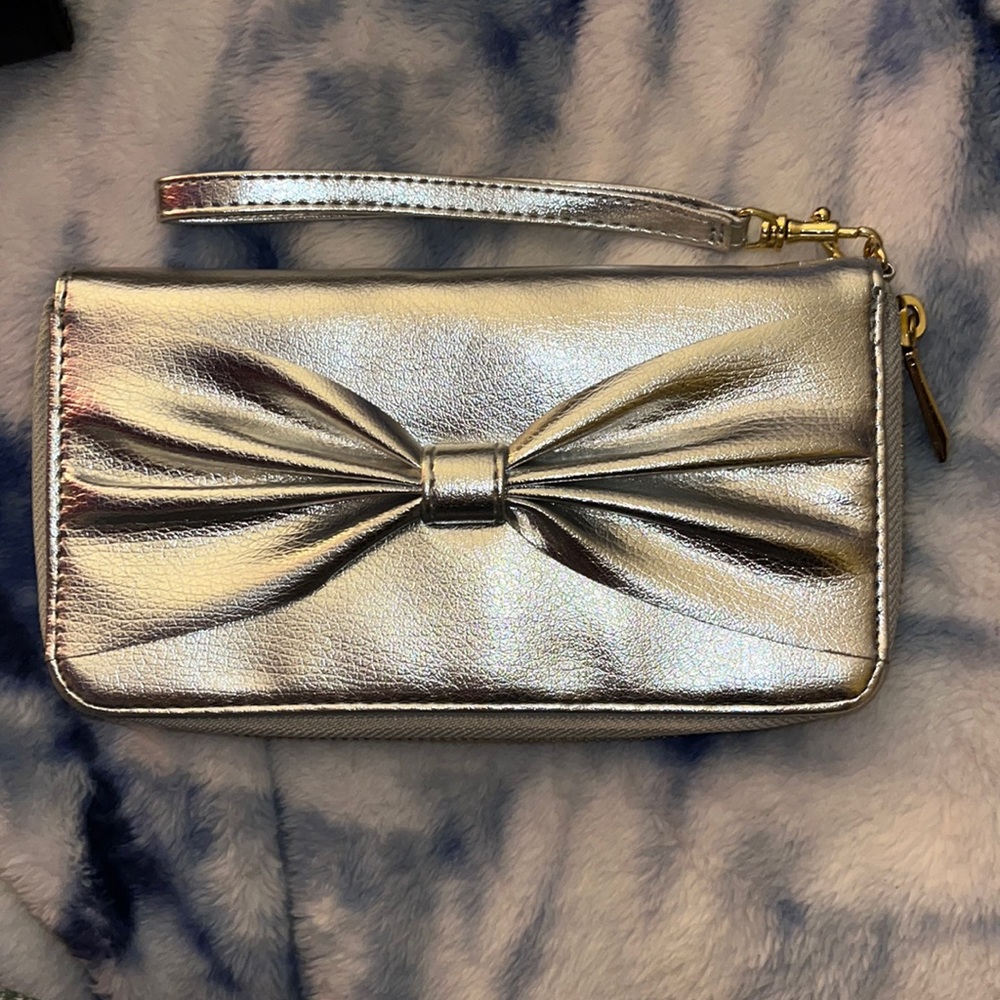 Silver chrome wristlet